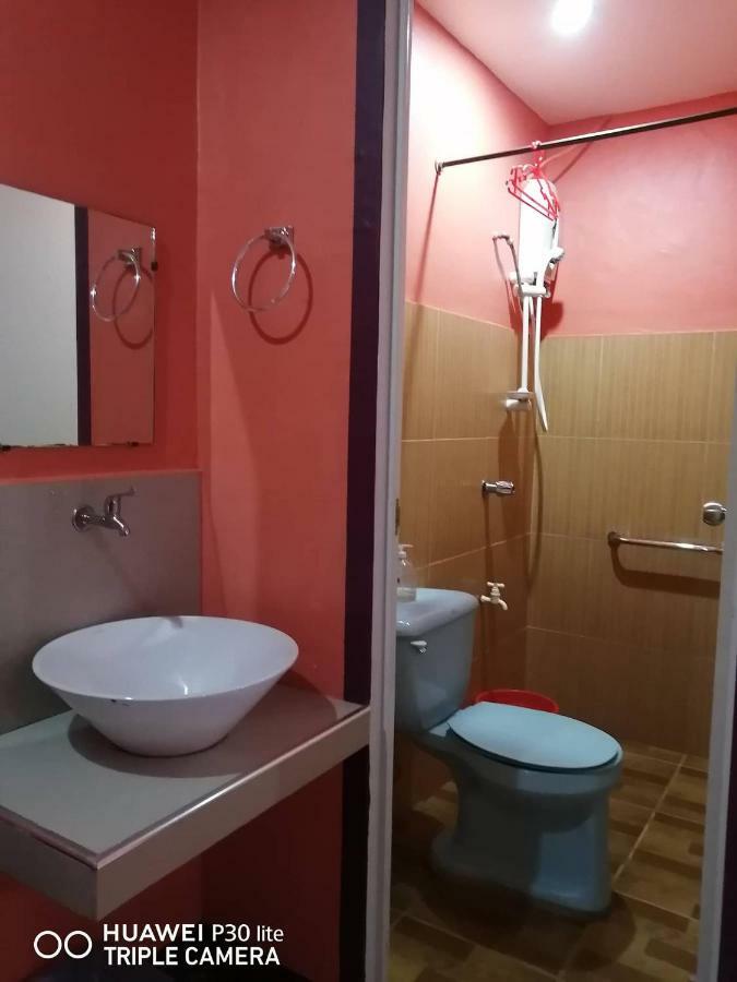 El Moro Beach Resort (Adults Only) Balabag  Zewnętrze zdjęcie